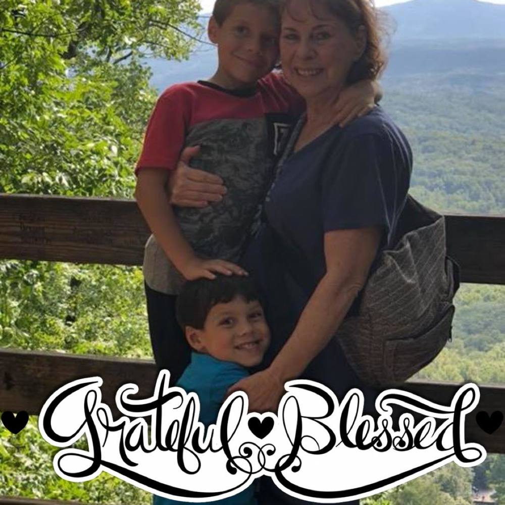 Meet your Posher, Debbie